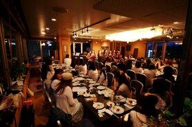 月曜～木曜、金曜昼