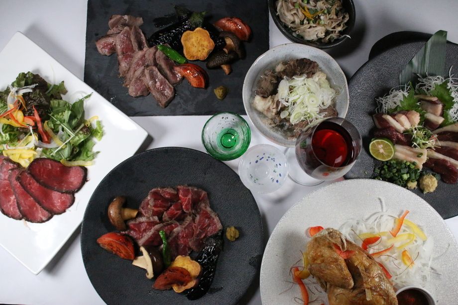 肉の極み　9品コース　【飲み放題付き　3時間制】