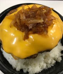 ジャンボチーズハンバーグ