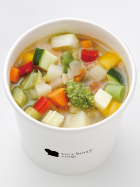 たっぷり野菜のコンソメスープ