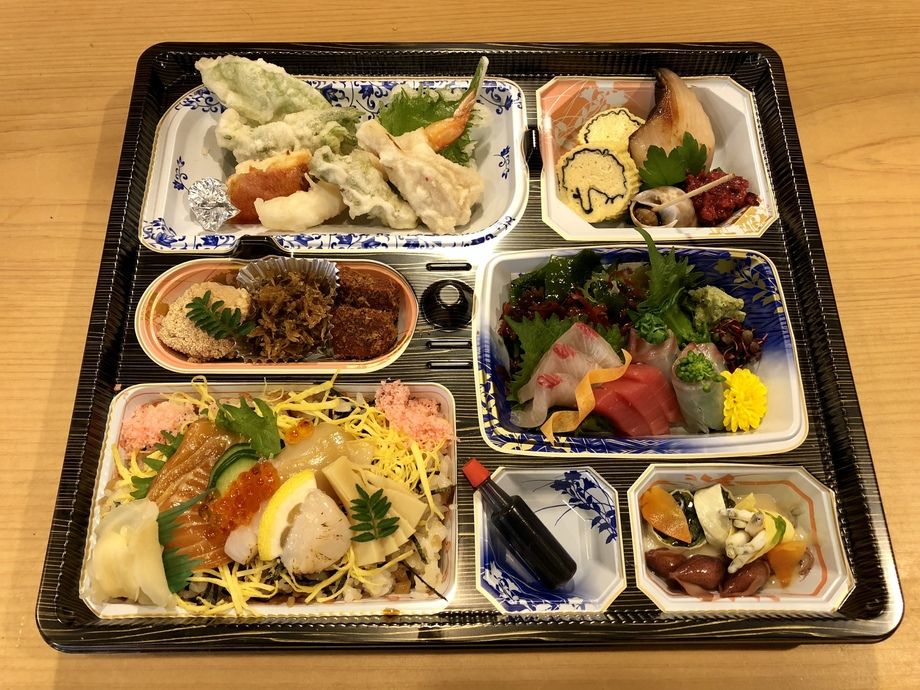 仕出し弁当（3000円）