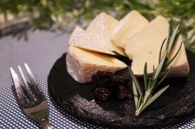 カマンベールチーズ〜レーズン添え〜