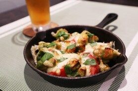 トマトとアボカドのオーブン焼き