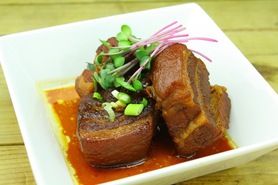 コラーゲンたっぷり！！柔らかラフティ	