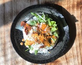 和特製タコライス！10種のスパイスが身体を労わる。