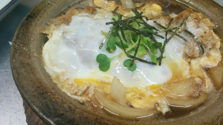 煮カツ定食　　　　"美味しそうでしょう～"
