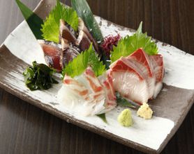 鮮魚3種盛り合わせ　九州から産地直送なので新鮮でしっかり脂も乗っています！ 5種盛り合わせ・単品でのご注文も承っております。