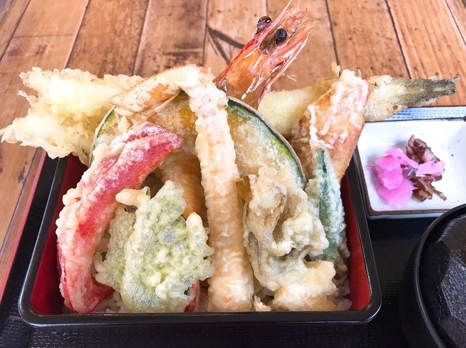 天使の海老入り穴子天重