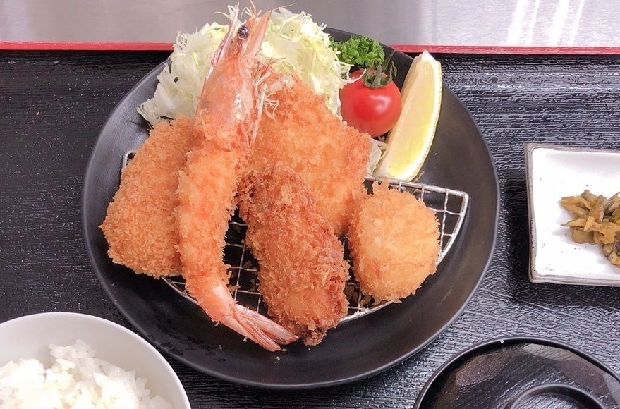 ミックスフライ定食