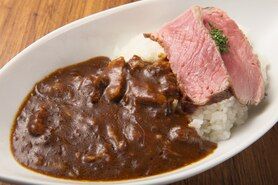 牛バルの肉×2 カレー