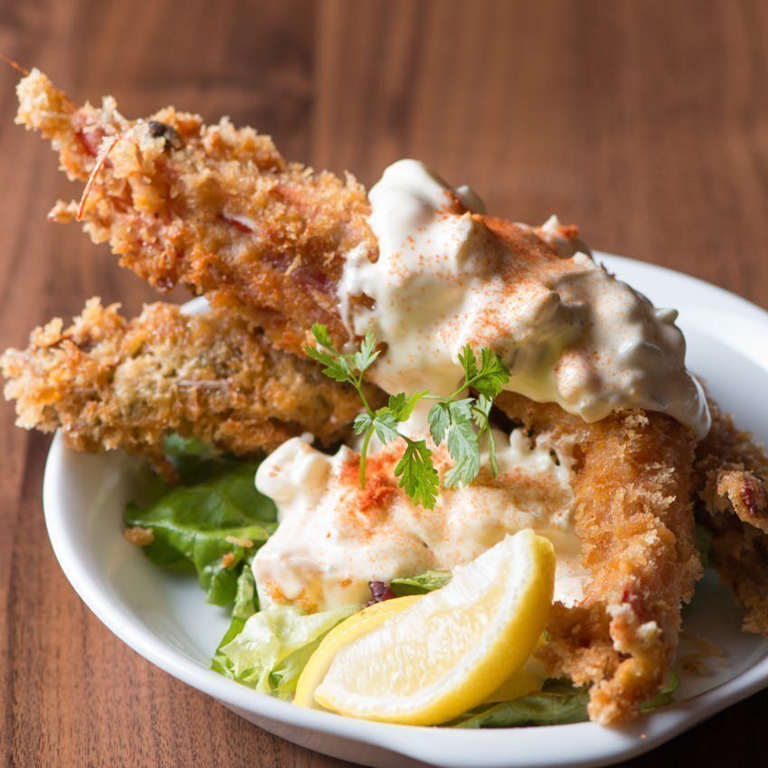 25cmのご立派！海老フライ（1,000円）