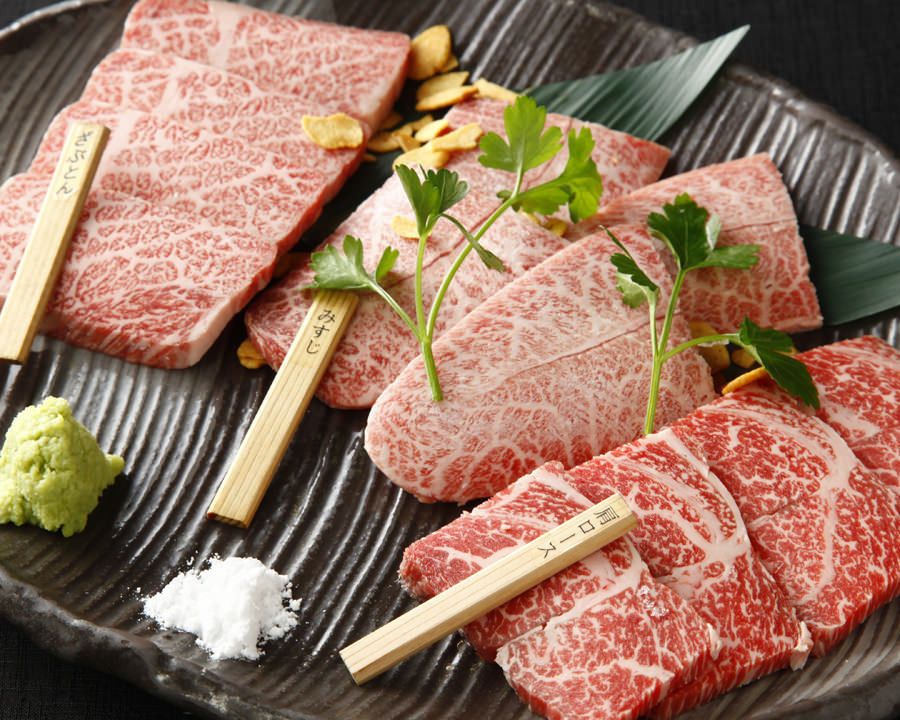幻の牛肉「尾崎牛」３種盛合わせ	