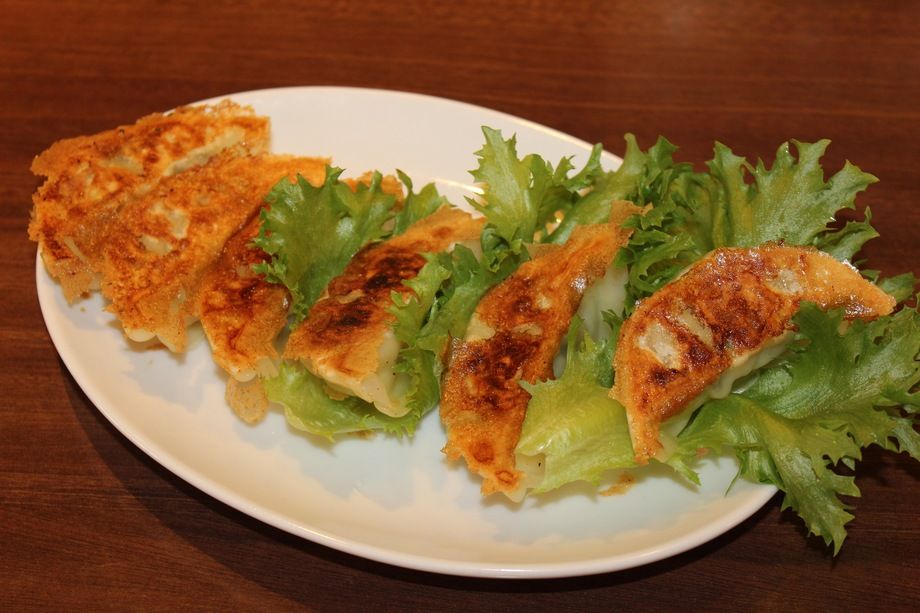 ハーフ餃子(とんきっき餃子3個＋とんきっき餃子レタス巻3個)