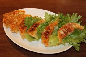 ハーフ餃子(とんきっき餃子3個＋とんきっき餃子レタス巻3個)