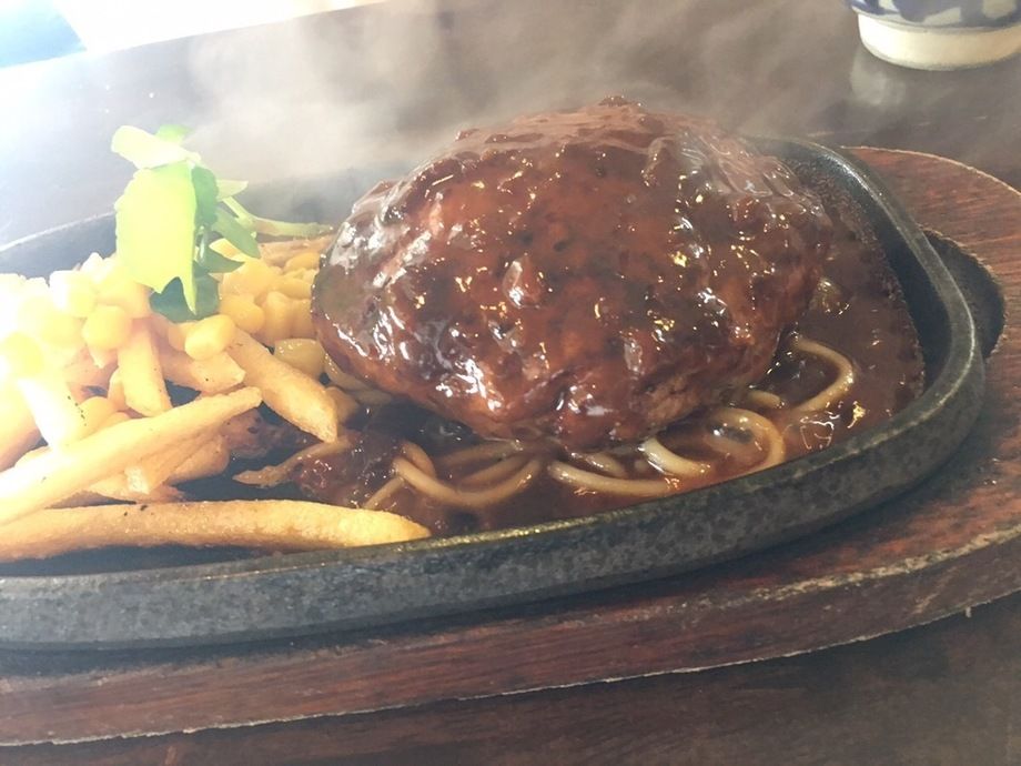 デミグラスハンバーグ