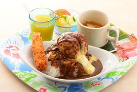 お子様チーズオーブン焼きハンバーグカレーセット
