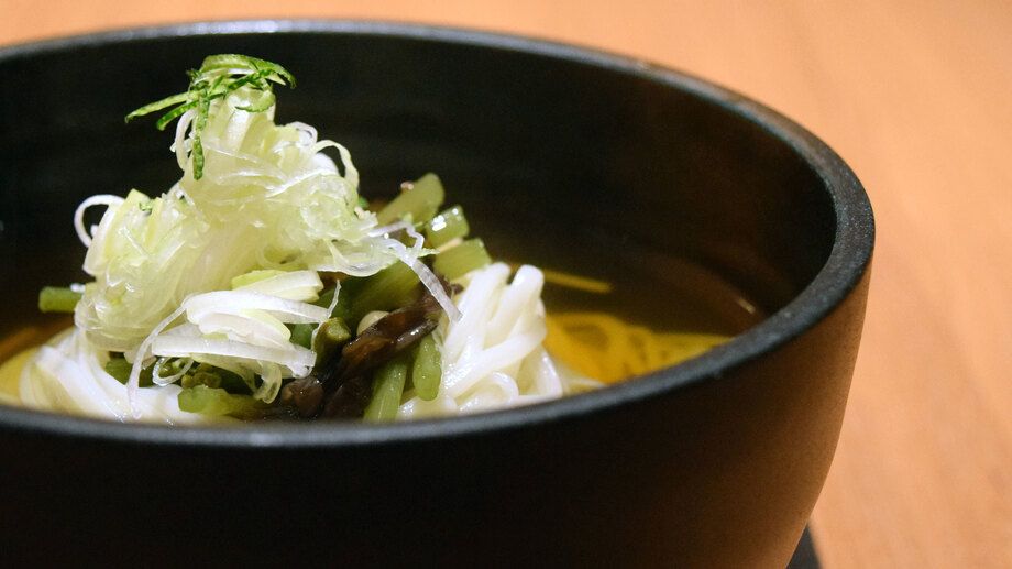 あたたかい稲庭うどん（800）