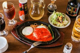 トマトソースチーズハンバーグ