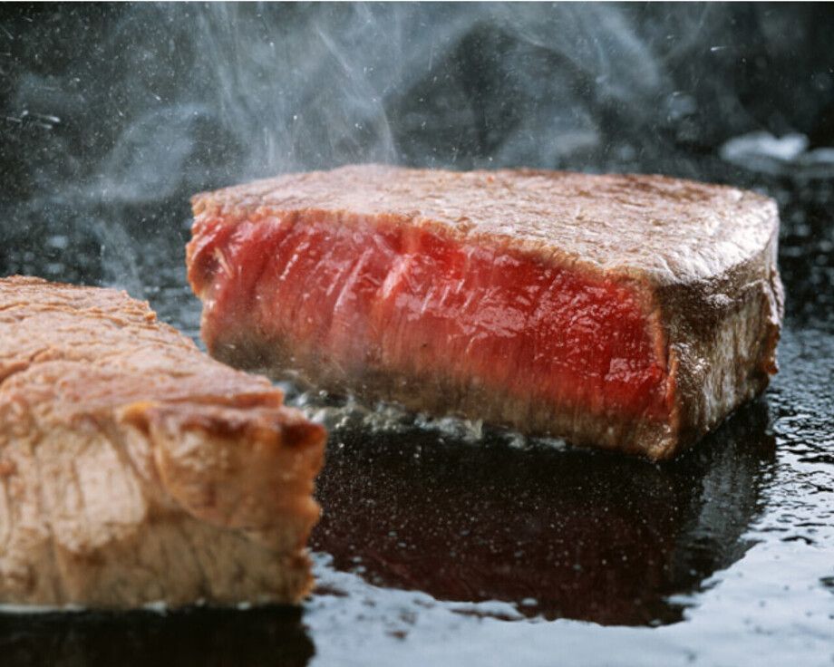 厳選和牛サーロイン、、、唸る美味しさ、、、一人前（1270円（税抜））