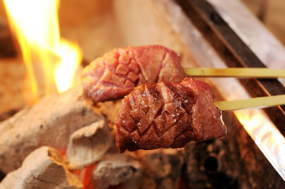 【季節のおすすめ】米澤牛串焼き