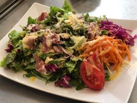 サラダプレート