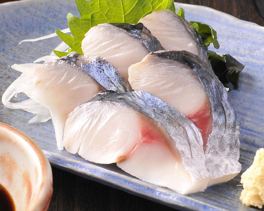 日向本さば刺身・日向本さば〆さば・日向本さば炙り〆さば（740円）