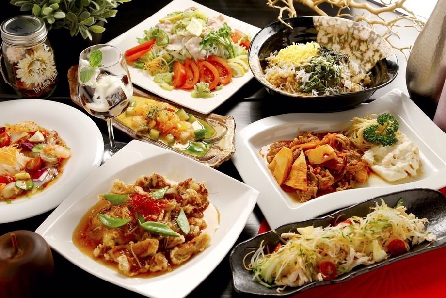 ◆個室確約◆本日の鮮魚や肉料理など7品&200種類以上飲放付コース★2H