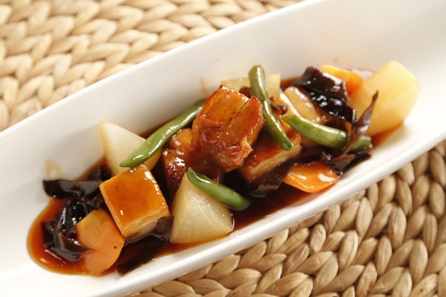 豚角煮（800円）