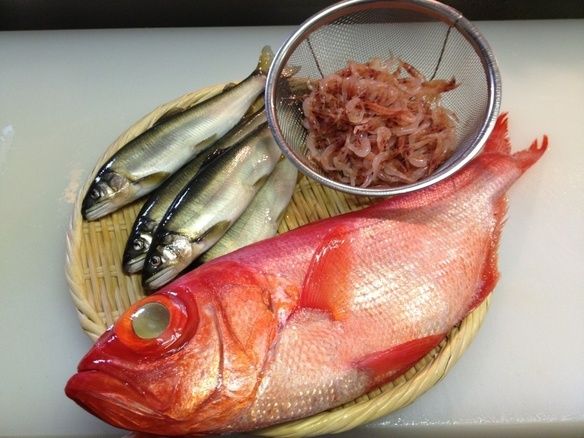 毎日限定魚のあら炊き