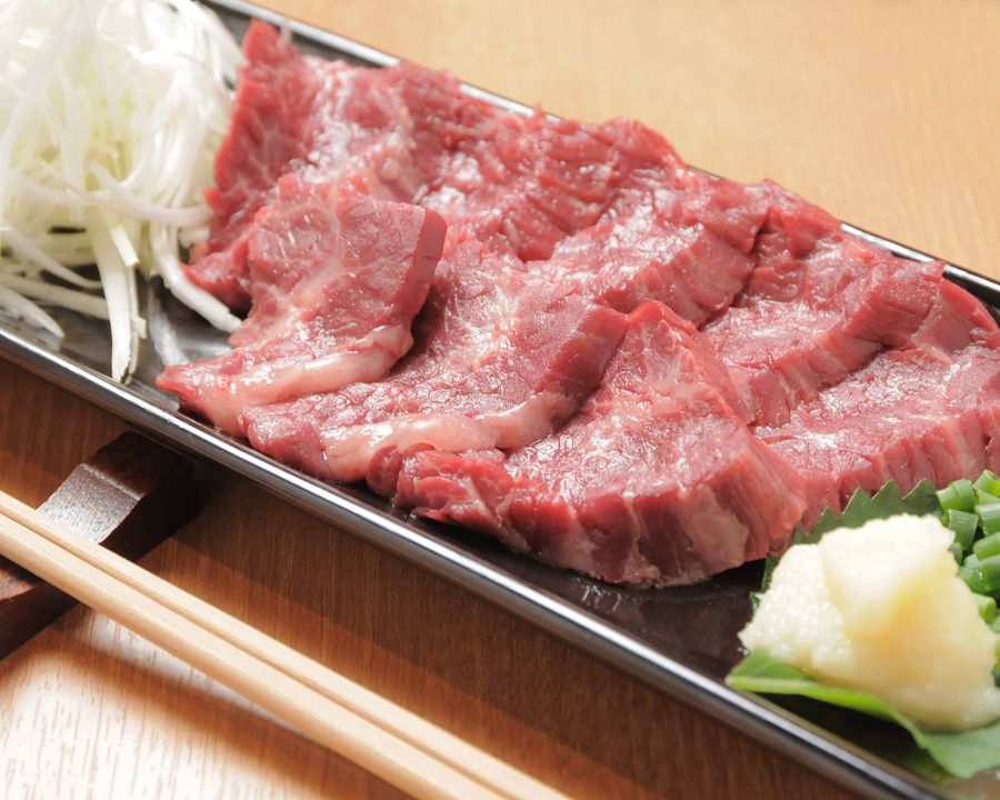 馬刺しヒレ（赤身）