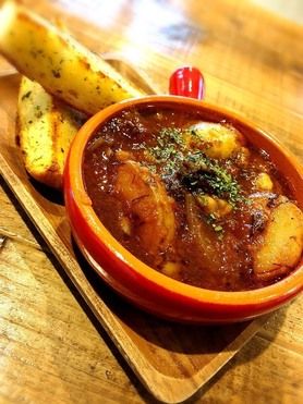 名物！とろとろ牛すじ煮込み