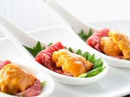 和牛肉の炙りウニのせ