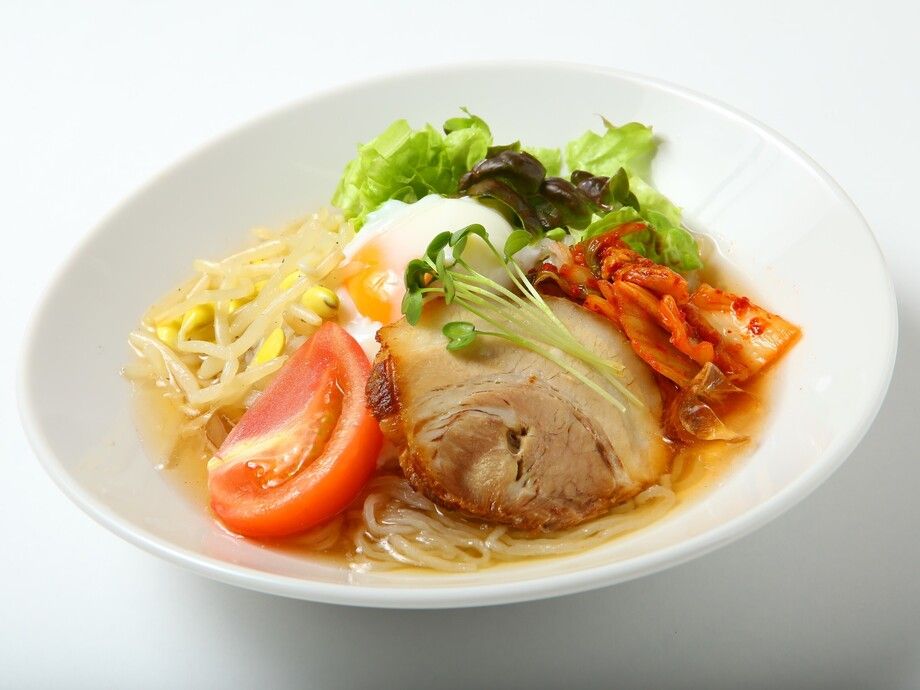 盛岡冷麺（880円）