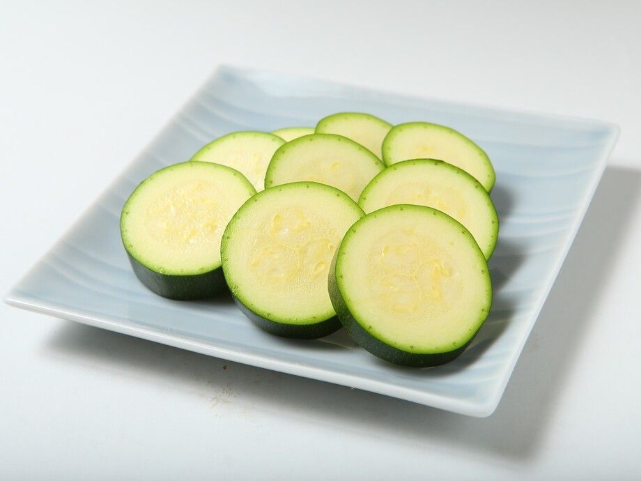 ズッキーニ（380円）