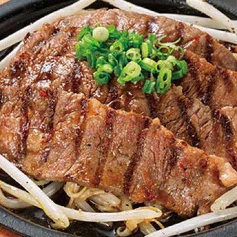 牛カルビ焼き（790円(税抜)）