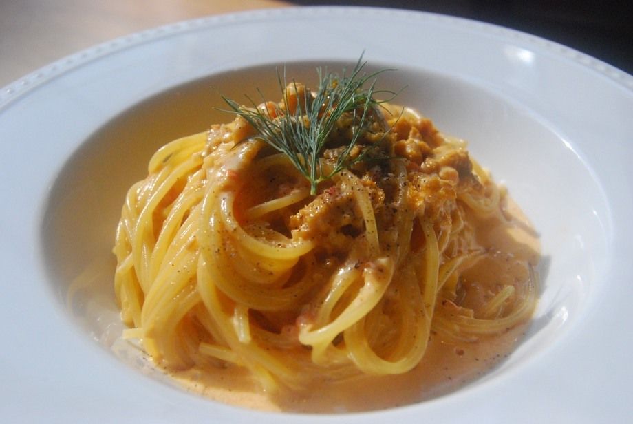 ウニのトマトクリームソース	（1,480円（税込））