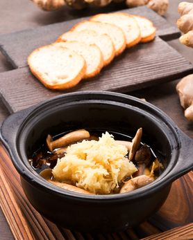 丹波しめじと生姜のアヒージョ