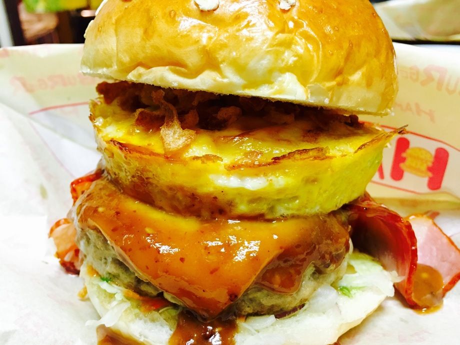 エッグミックスバーガー