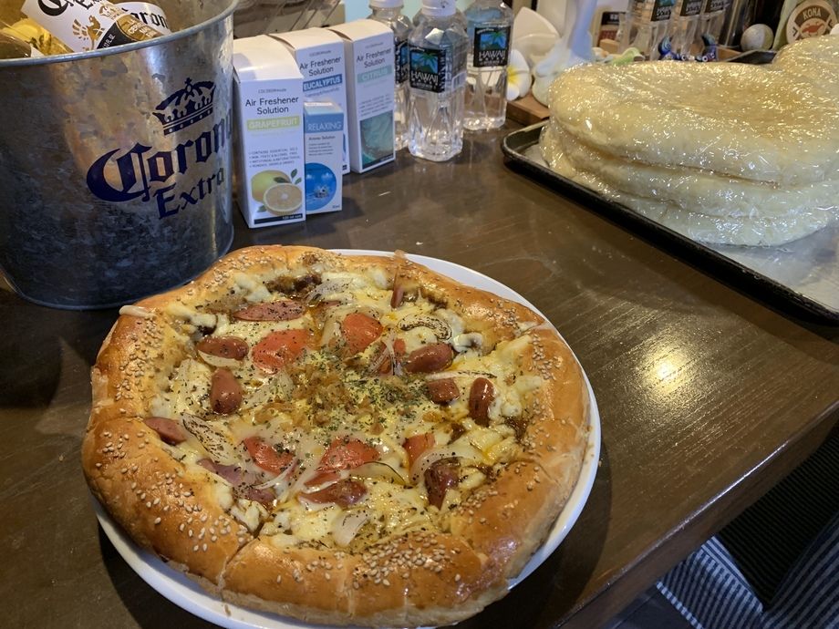 デミグラスミンチピザ