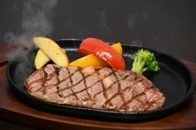 国産　リブロースステーキ