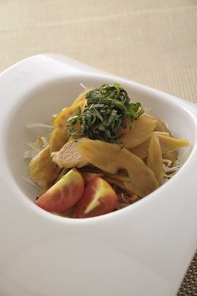 セロリのレモン醤油漬け