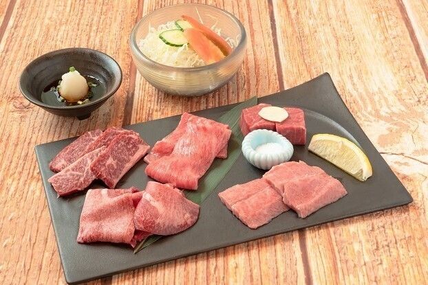 お気軽盛り（2切盛 税込 2,400円／3切盛 税込3,300円／4切盛 税込4,000円／5切盛 税込4,700円）