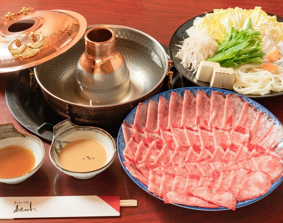 牛タンしゃぶしゃぶ（ 鍋野菜、うどん付き）（お一人様 2,800円（税抜2,545円））