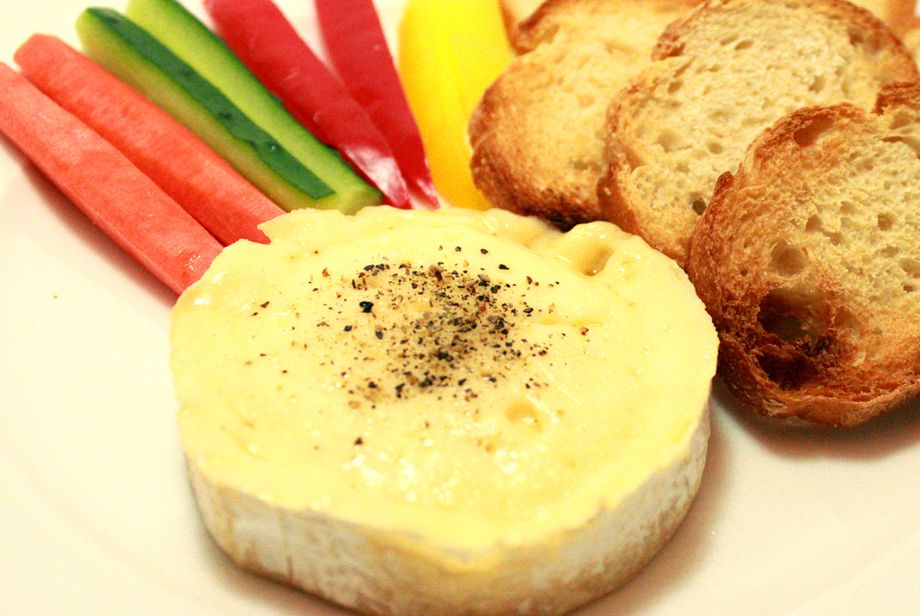 カマンベールチーズフォンデュ