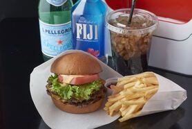 【B COMBO】ダブルハンバーガー