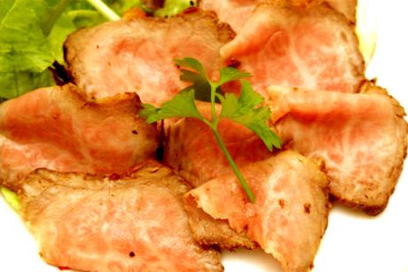 仙台牛・黒毛和牛ローストビーフ（980円(税抜)）