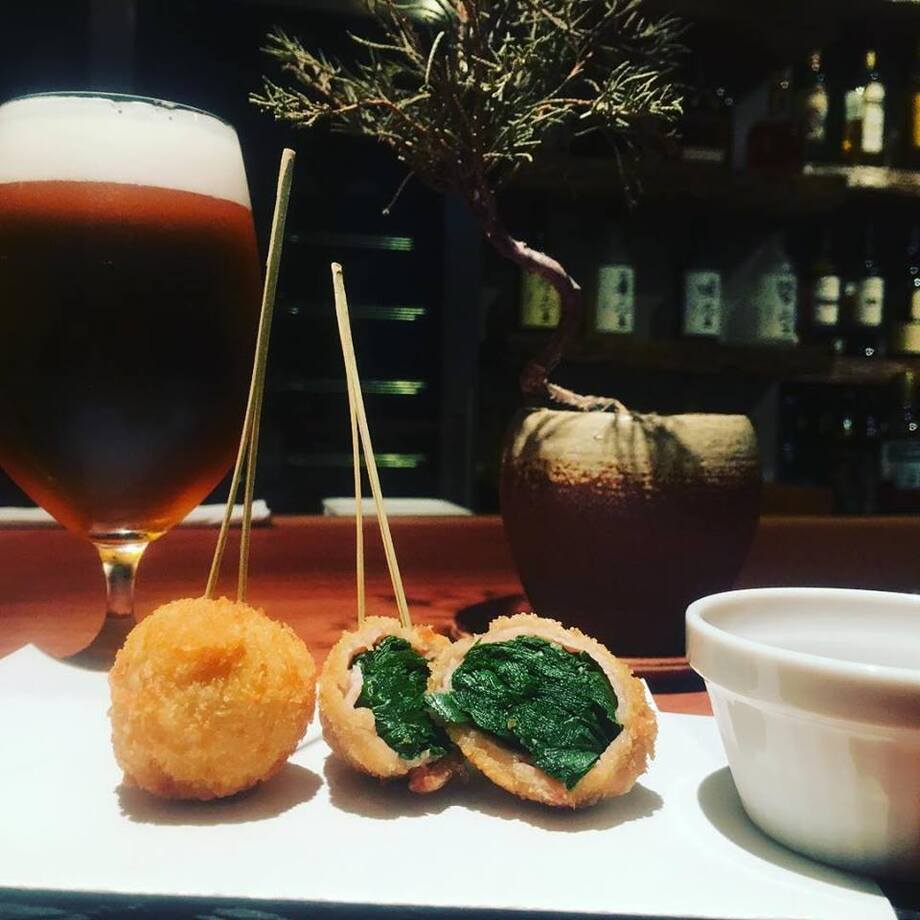 出汁で食べる串揚げ