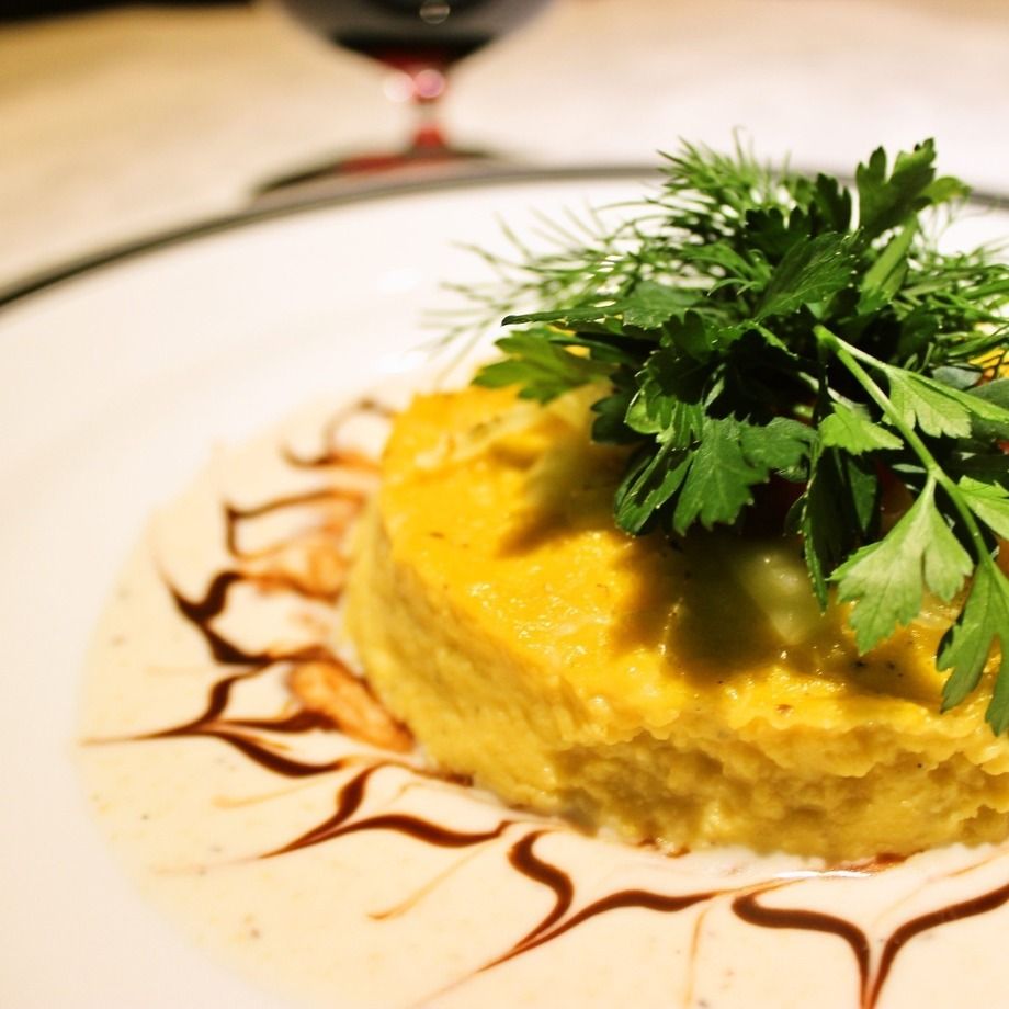 丸い濃厚チーズオムレツ（790円）