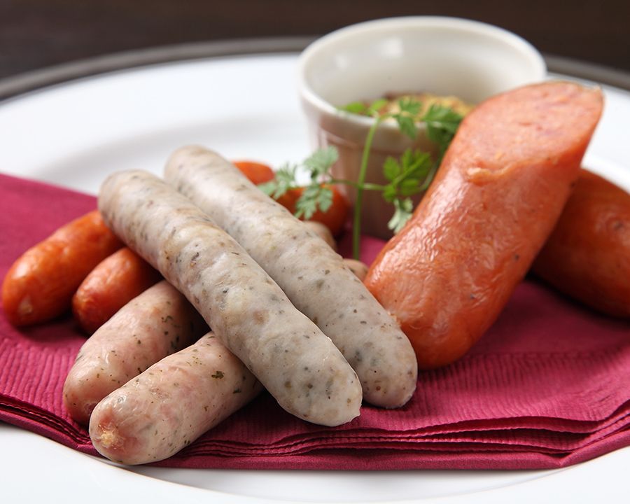 自家製ハーブ入りソーセージの盛り合わせ（1190円）