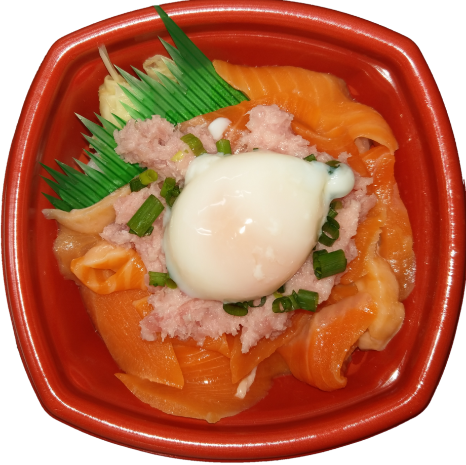 月見丼（並盛680円（税込）～）